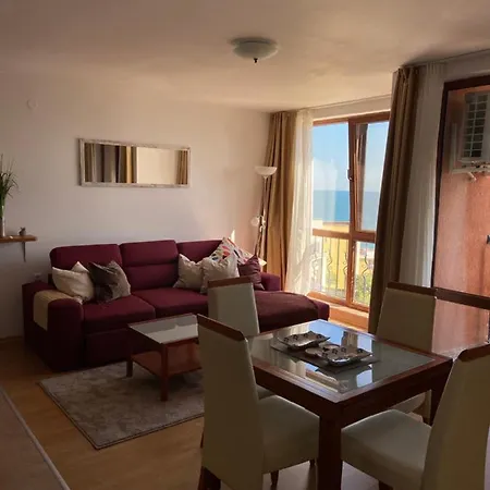 Apartment Sea Fort 138 *